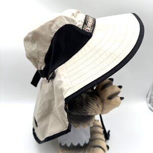 Sunday Afternoons™ Adventure Hat for Women and Men – 100% Nylon – Water and Stai